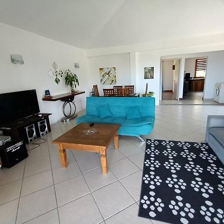 Surf House Holidays Ruisseau Creole Екстер'єр фото