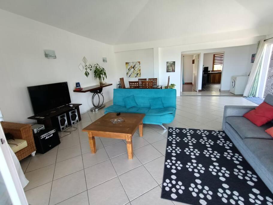 Surf House Holidays Ruisseau Creole Екстер'єр фото